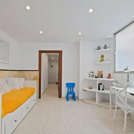 Plein Centre, 100 M De La ! Appartement *